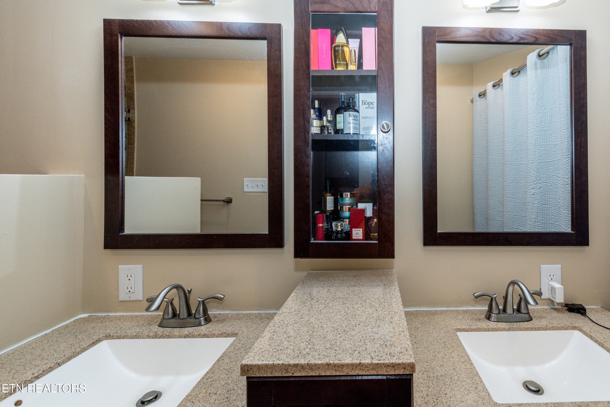 201 Sims Road Maryville, TN 37804 - Photo 15 of 39 Gallery Image 15