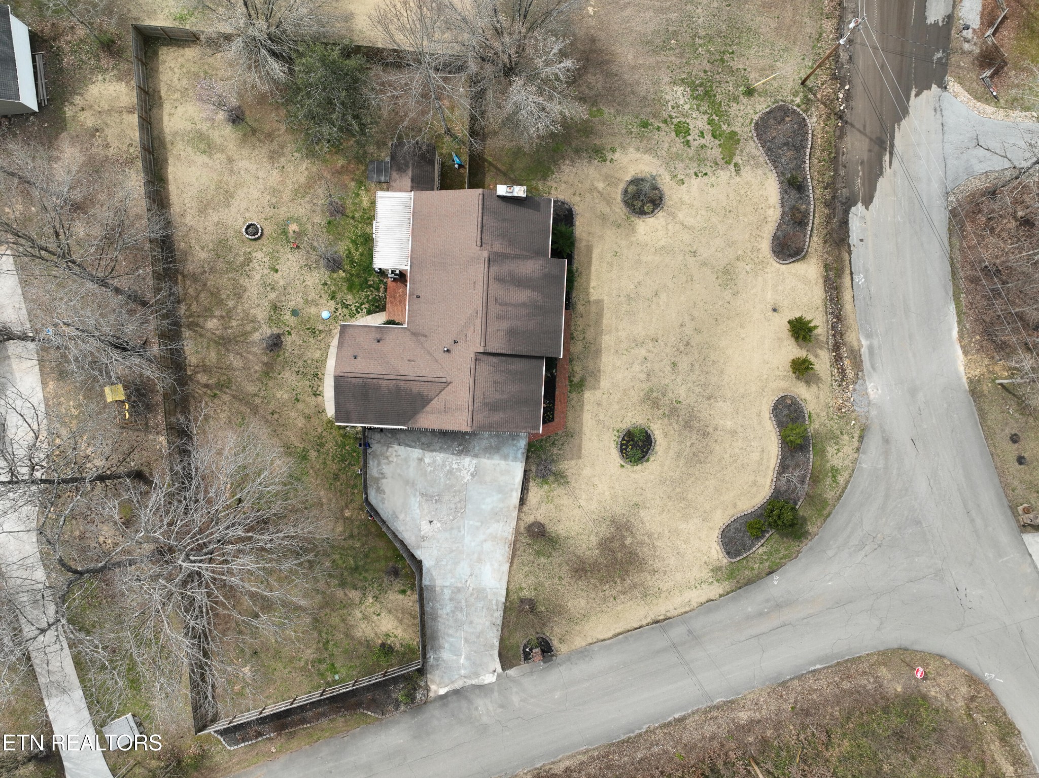 201 Sims Road Maryville, TN 37804 - Photo 4 of 39 Gallery Image 4
