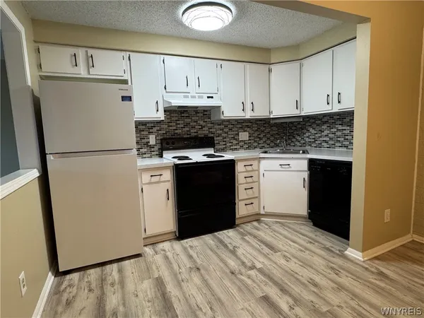 $162,500 | 98A Foxberry Drive, Unit A, Amherst, NY 14068