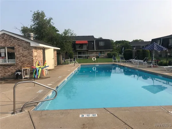 $162,900 | 98A Foxberry Drive, Unit A, Amherst, NY 14068