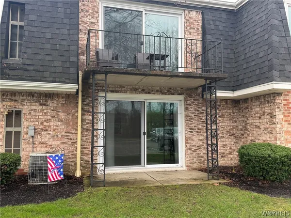 $162,500 | 98A Foxberry Drive, Unit A, Amherst, NY 14068