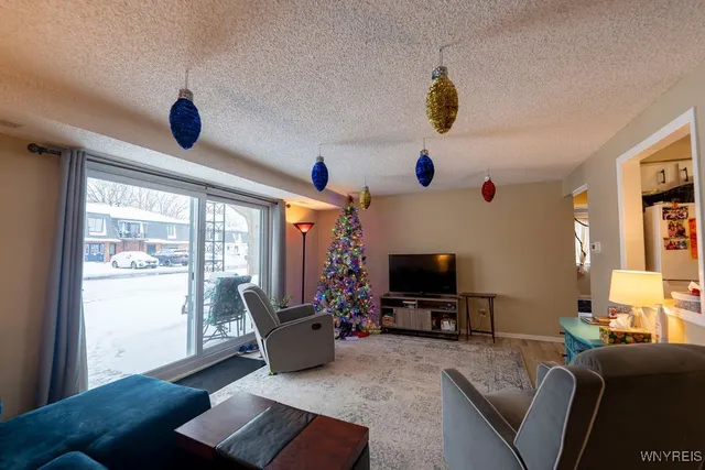 $170,000 | 98A Foxberry Drive, Unit A, Amherst, NY 14068