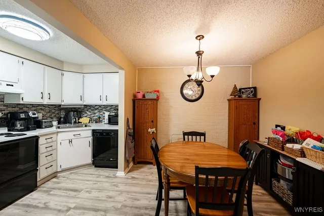 $170,000 | 98A Foxberry Drive, Unit A, Amherst, NY 14068