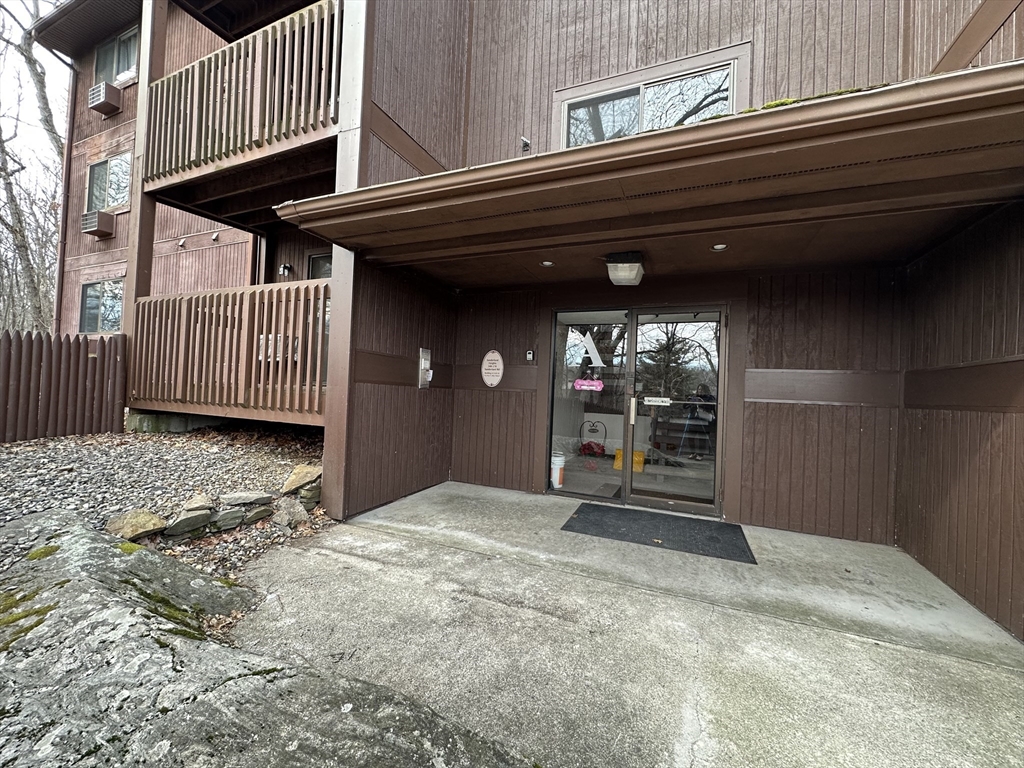 340 Sunderland Road, Unit 17A Worcester, MA 01604 - Photo 13 of 27