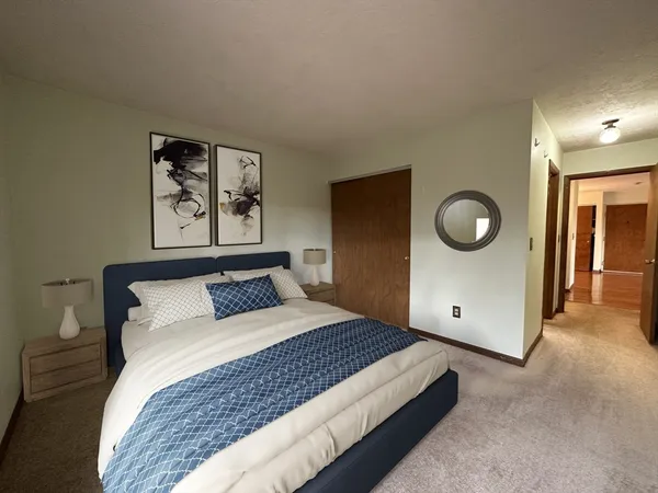 $2,150 | 340 Sunderland Road, Unit 17A, Worcester, MA 01604