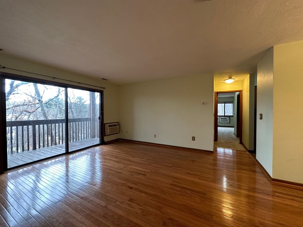 340 Sunderland Road, Unit 17A Worcester, MA 01604 - Photo 20 of 27