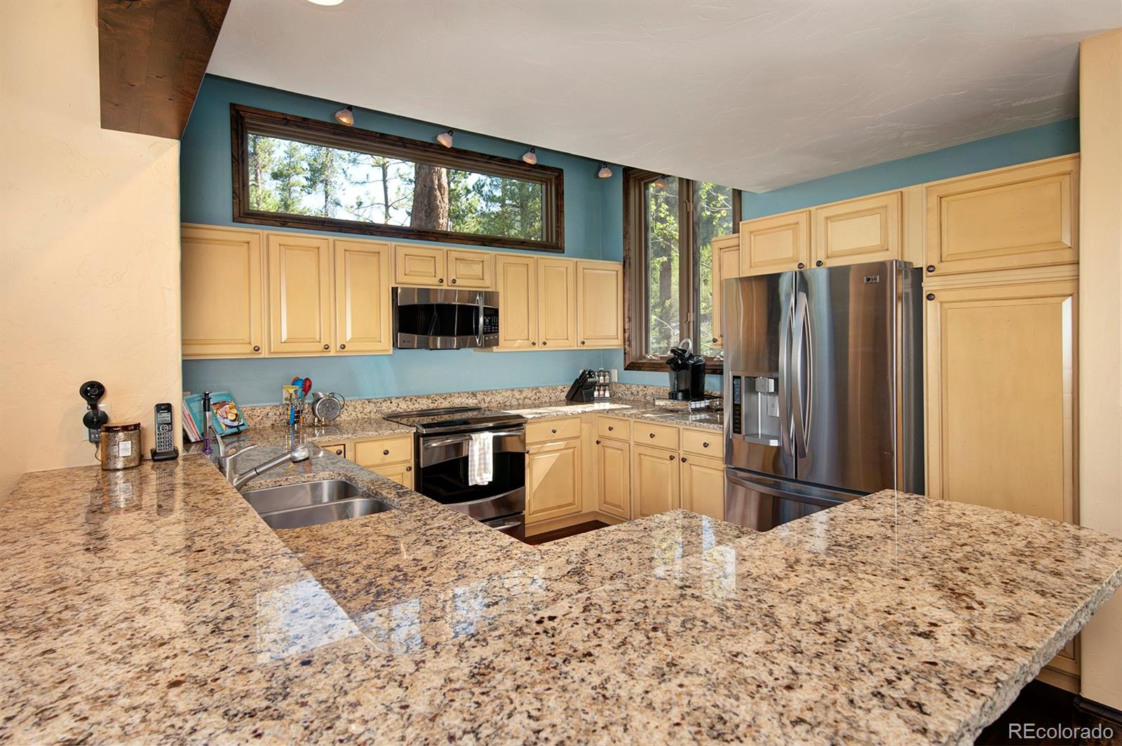 2059 Keystone Ranch Road Dillon, CO 80435 - Photo 8 of 40 Gallery Image 8