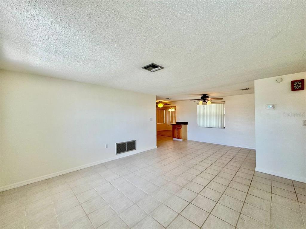 3131 Roxbury Drive Holiday, FL 34691 - Photo 4 of 30 Gallery Image 4