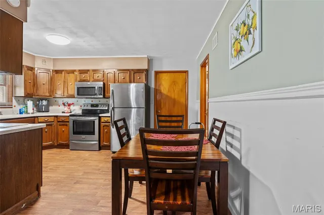 $140,000 | 115 West Loud Street, Virden, IL 62690