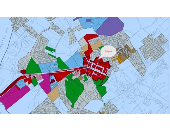 a black and white photo of a living room