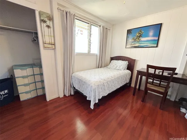 $4,700 | 94-334 Pupukahi Place, Waipahu, HI 96797