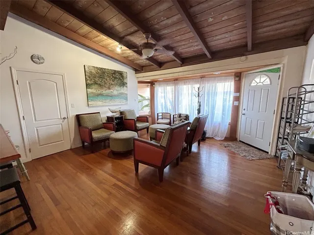 $4,700 | 94-334 Pupukahi Place, Waipahu, HI 96797