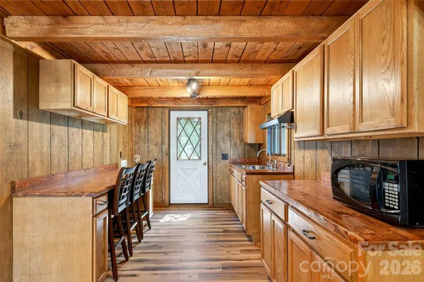 $549,000 | 1959 Jacksontown Road, Spruce Pine, NC 28777
