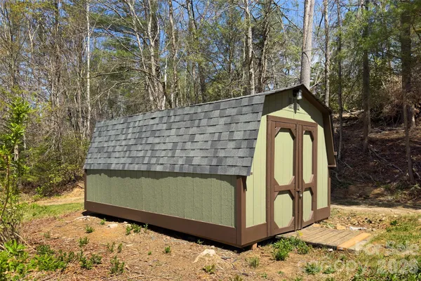 $549,000 | 1959 Jacksontown Road, Spruce Pine, NC 28777