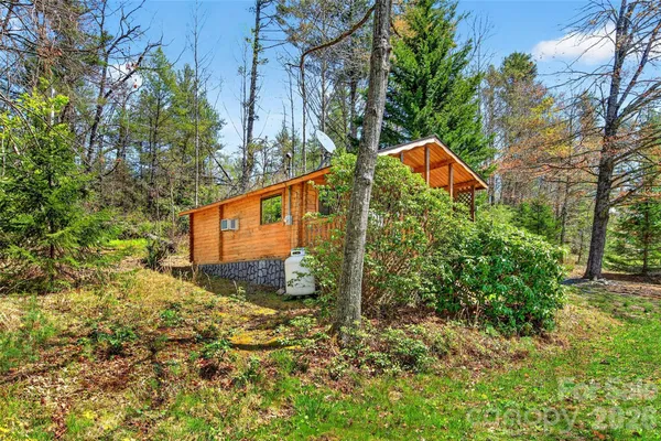 $549,000 | 1959 Jacksontown Road, Spruce Pine, NC 28777