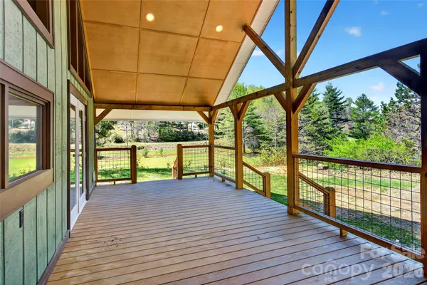 $549,000 | 1959 Jacksontown Road, Spruce Pine, NC 28777