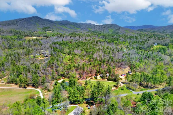 $549,000 | 1959 Jacksontown Road, Spruce Pine, NC 28777