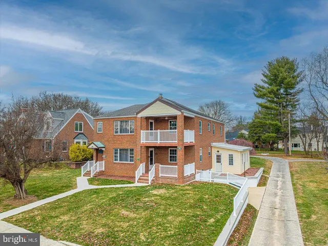 $1,900 | 118-116 Linden Avenue, Hagerstown, MD 21742