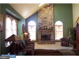 3082 Highley Road Audubon, PA 19403 - Photo 8 of 12 Family Room