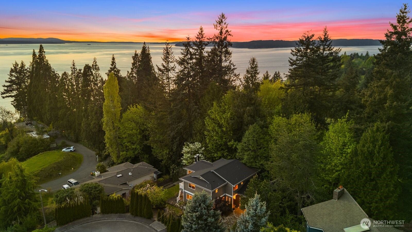 16209 70th Place West Edmonds, WA 98026 - Photo 30 of 39