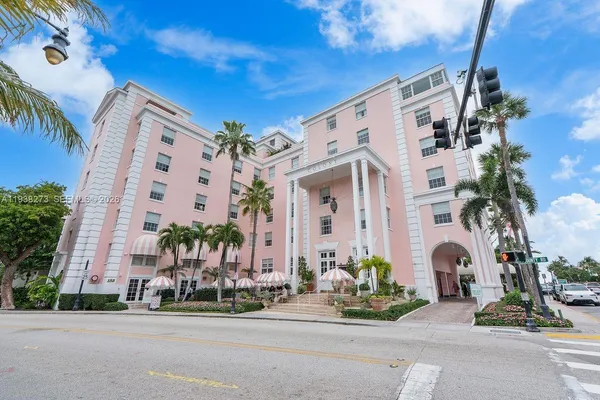 $10,000 | 226 Chilean Avenue, Unit 1&2, Palm Beach, FL 33480