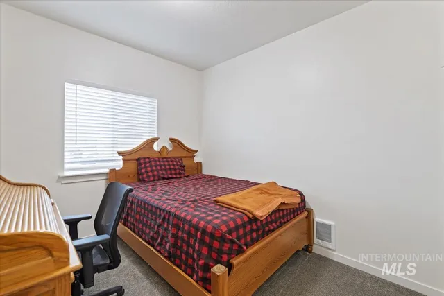 $695,000 | 3520 Highway 95, Homedale, ID 83628