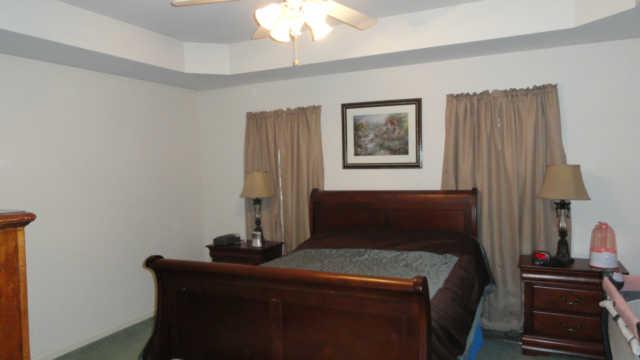 33 Fox Chase Road Manchester, TN 37355 - Photo 9 of 20 Master Bedroom