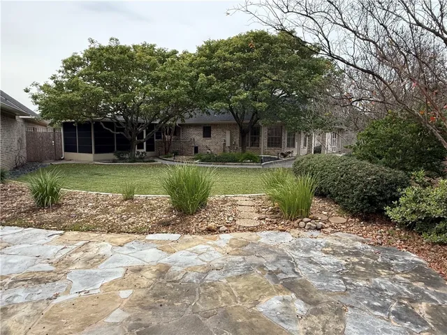 $3,500 | 5009 Fairfield Court, Bryan, TX 77802