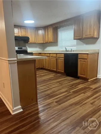 $2,000 | 106 Hickory Street, Bloomingdale, GA 31302
