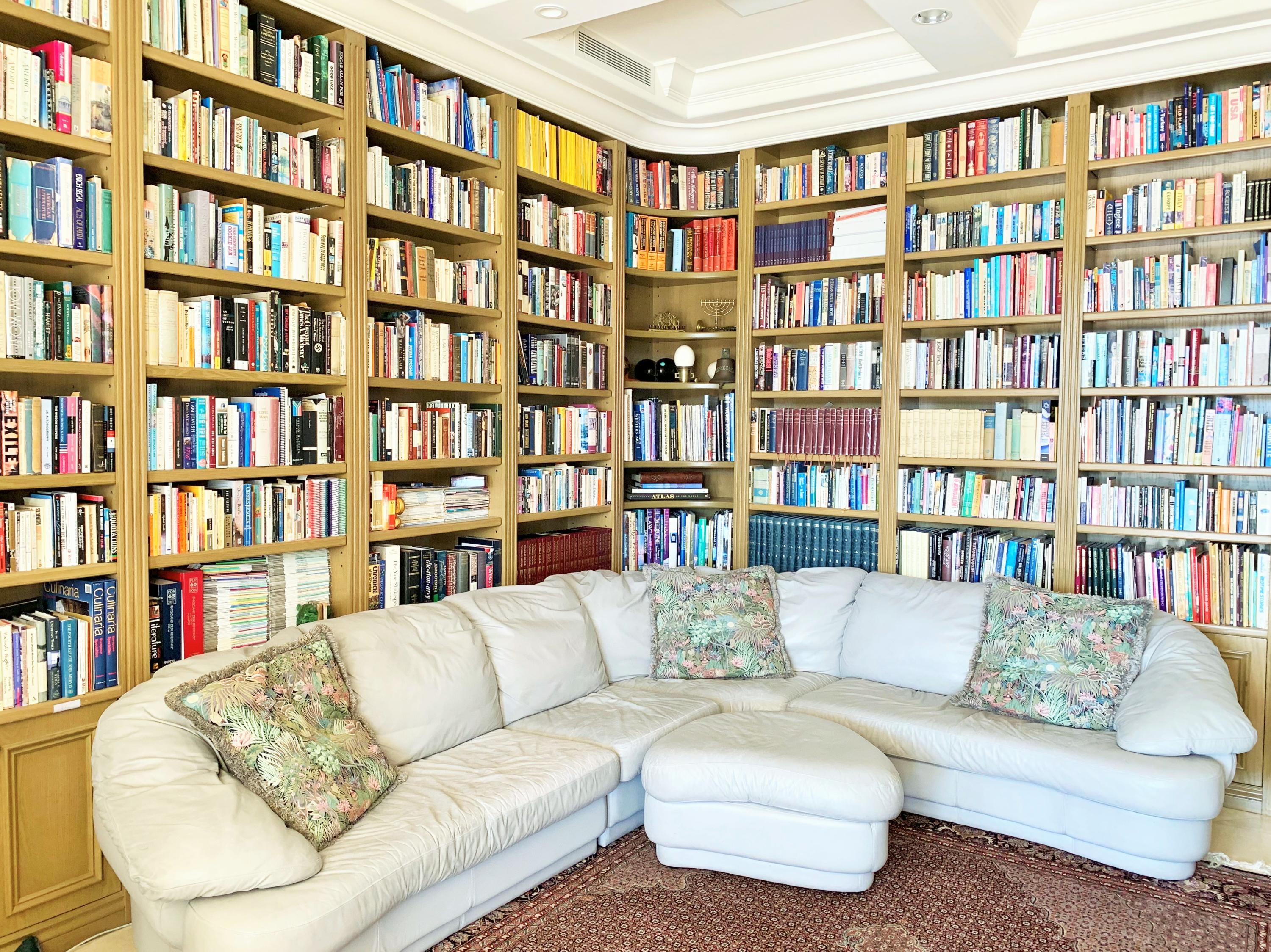 5640 Rico Drive Boca Raton, FL 33487 - Photo 23 of 45 Library