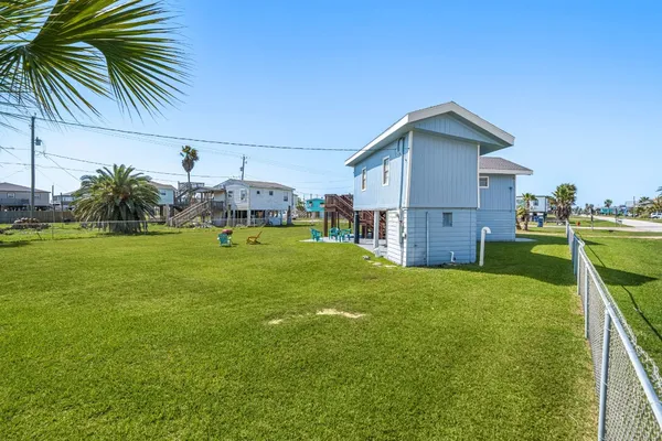 $335,000 | 219 Fort Velasco Drive, Freeport, TX 77541
