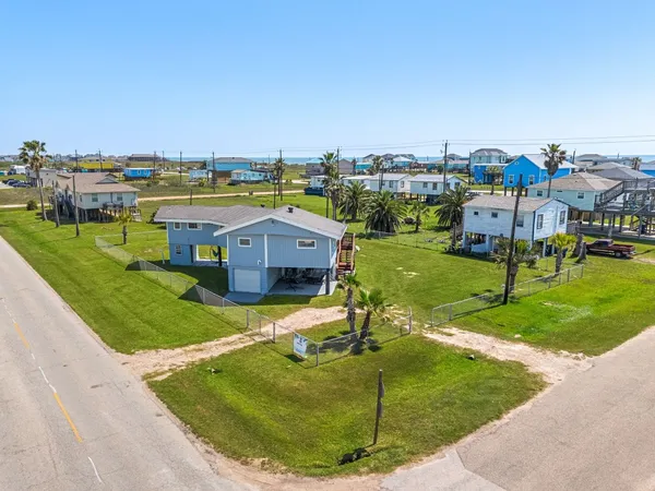 $335,000 | 219 Fort Velasco Drive, Freeport, TX 77541