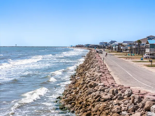 $335,000 | 219 Fort Velasco Drive, Freeport, TX 77541