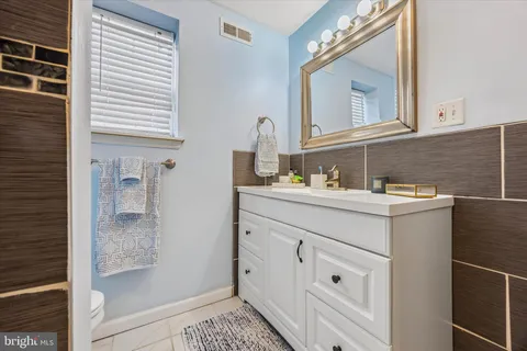 $450,000 | 432 Martin Street, Philadelphia, PA 19128