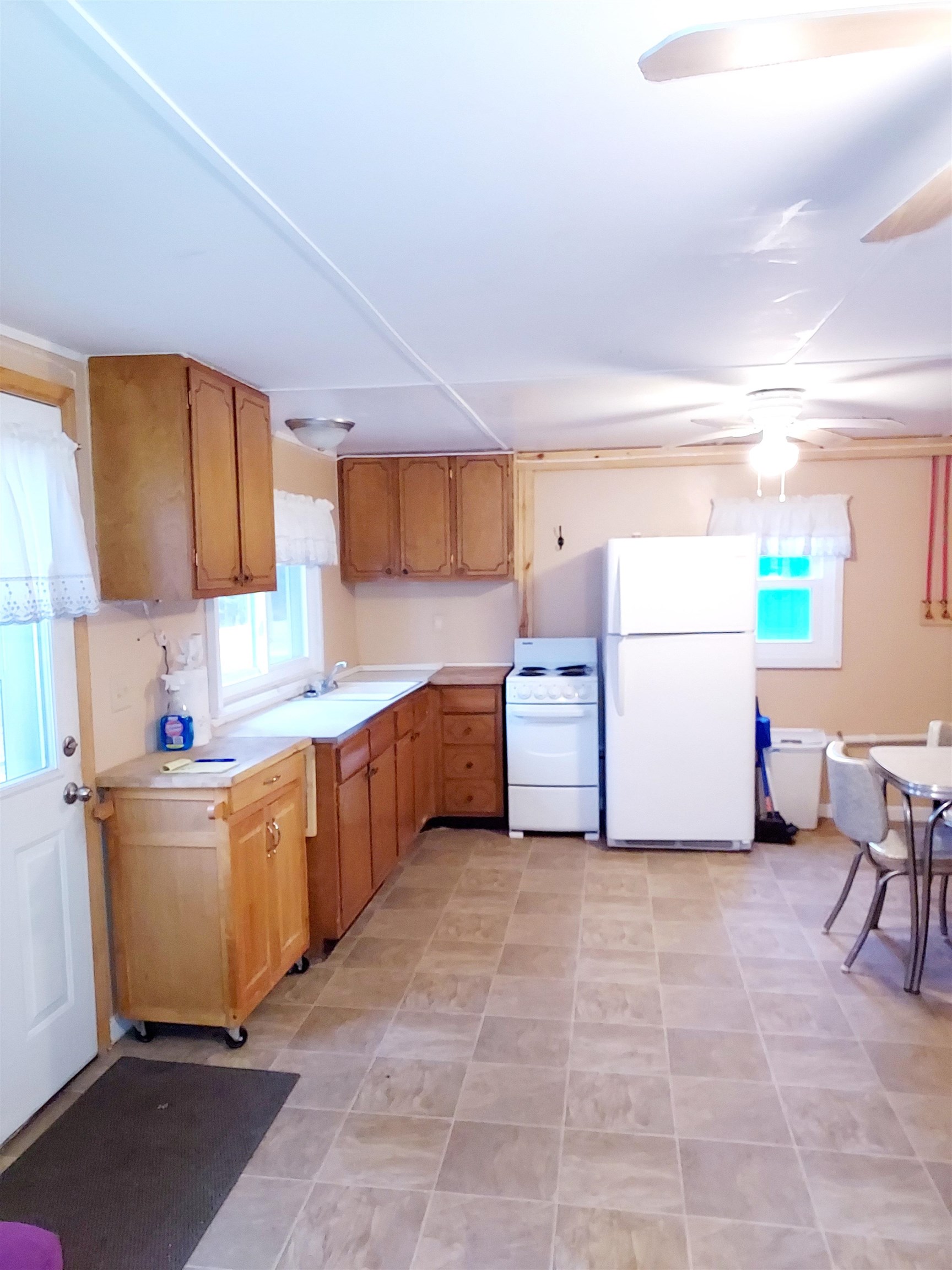 477 East Clarence Road Harrison, MI 48625 - Photo 3 of 19 Gallery Image 3