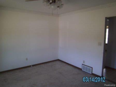 10126 South Bray Road Clio, MI 48420 - Photo 11 of 18 SANY0289.JPG