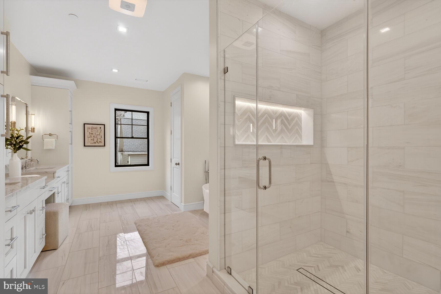 5407 Center Street Chevy Chase, MD 20815 - Photo 46 of 81