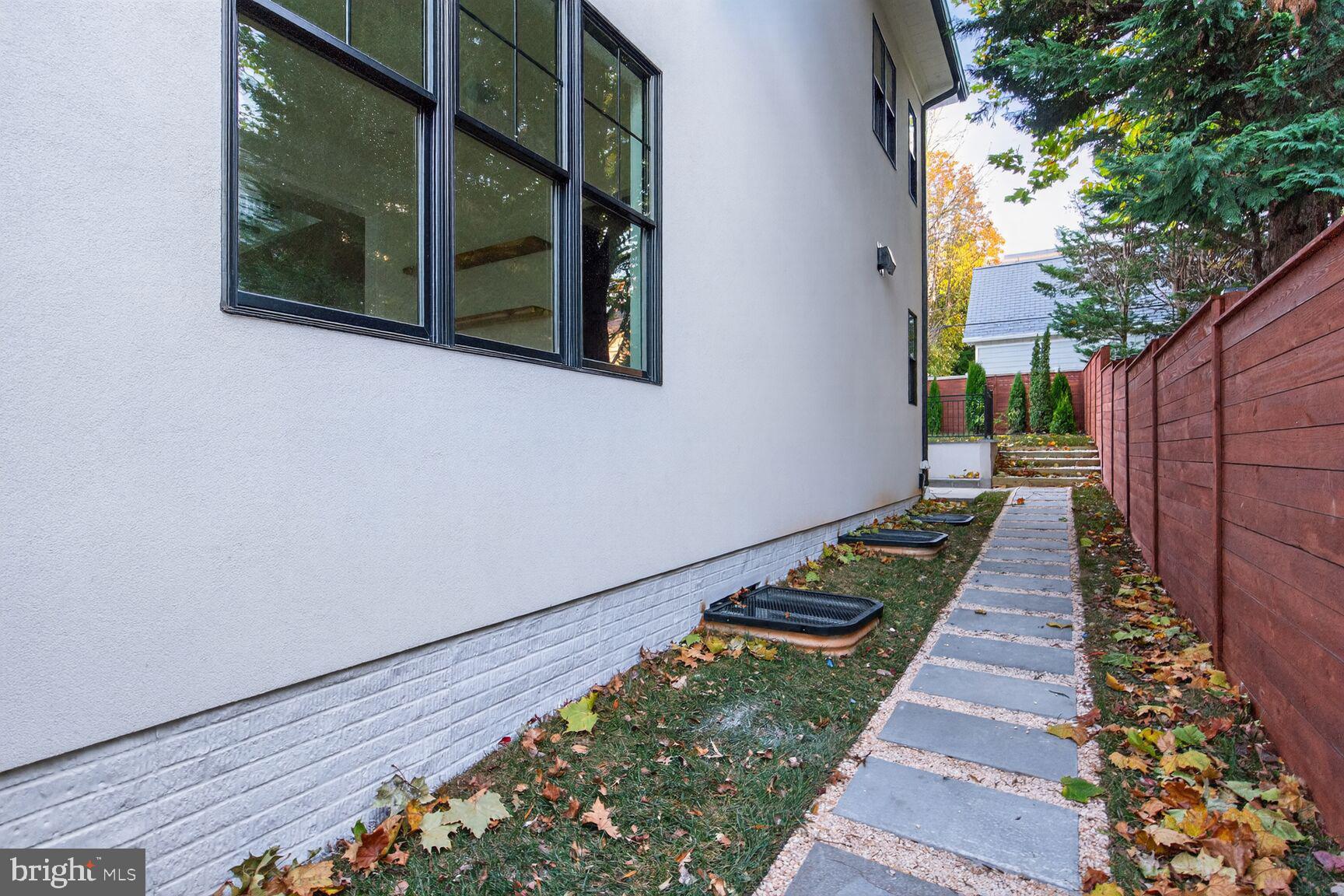 5407 Center Street Chevy Chase, MD 20815 - Photo 5 of 81