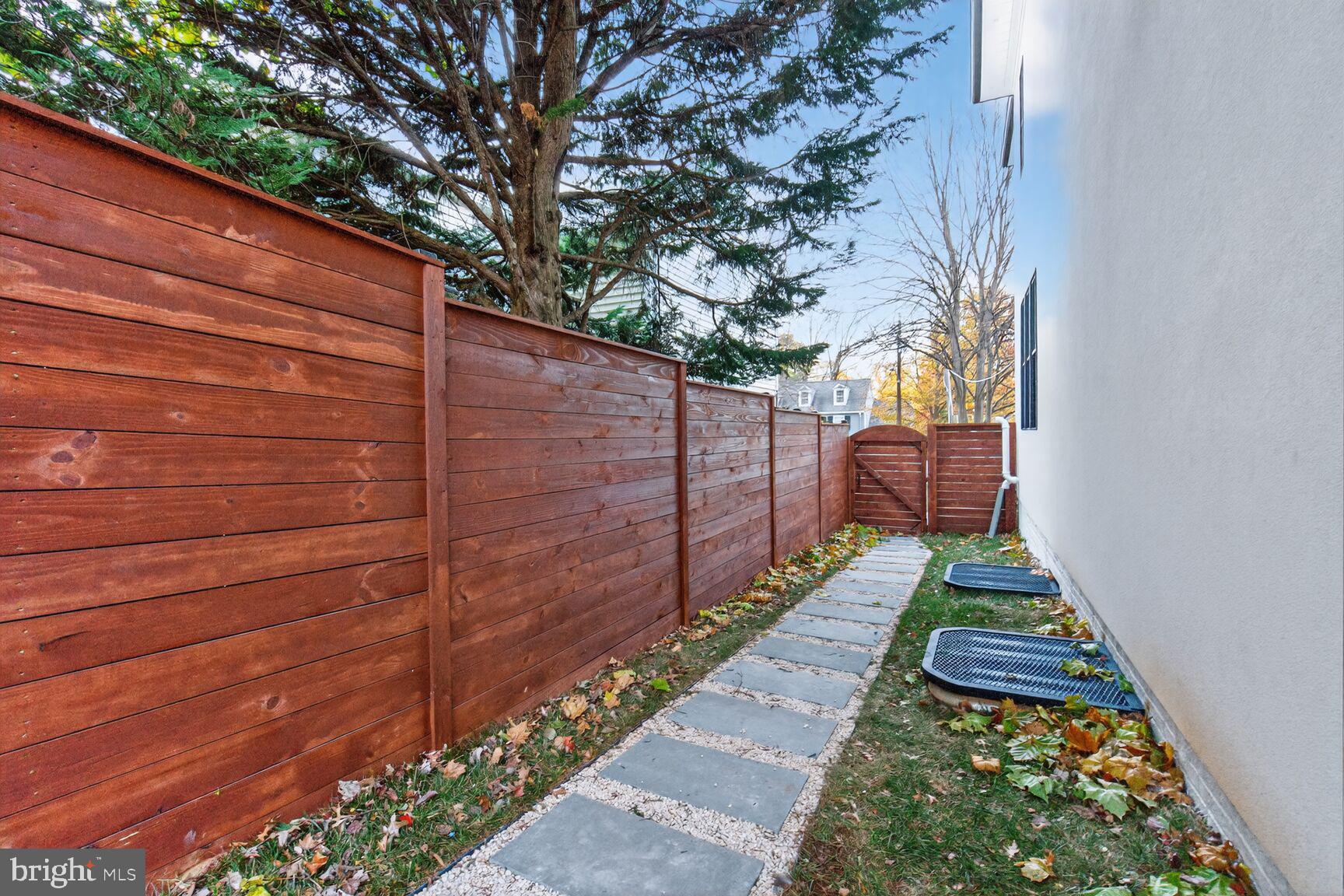 5407 Center Street Chevy Chase, MD 20815 - Photo 6 of 81