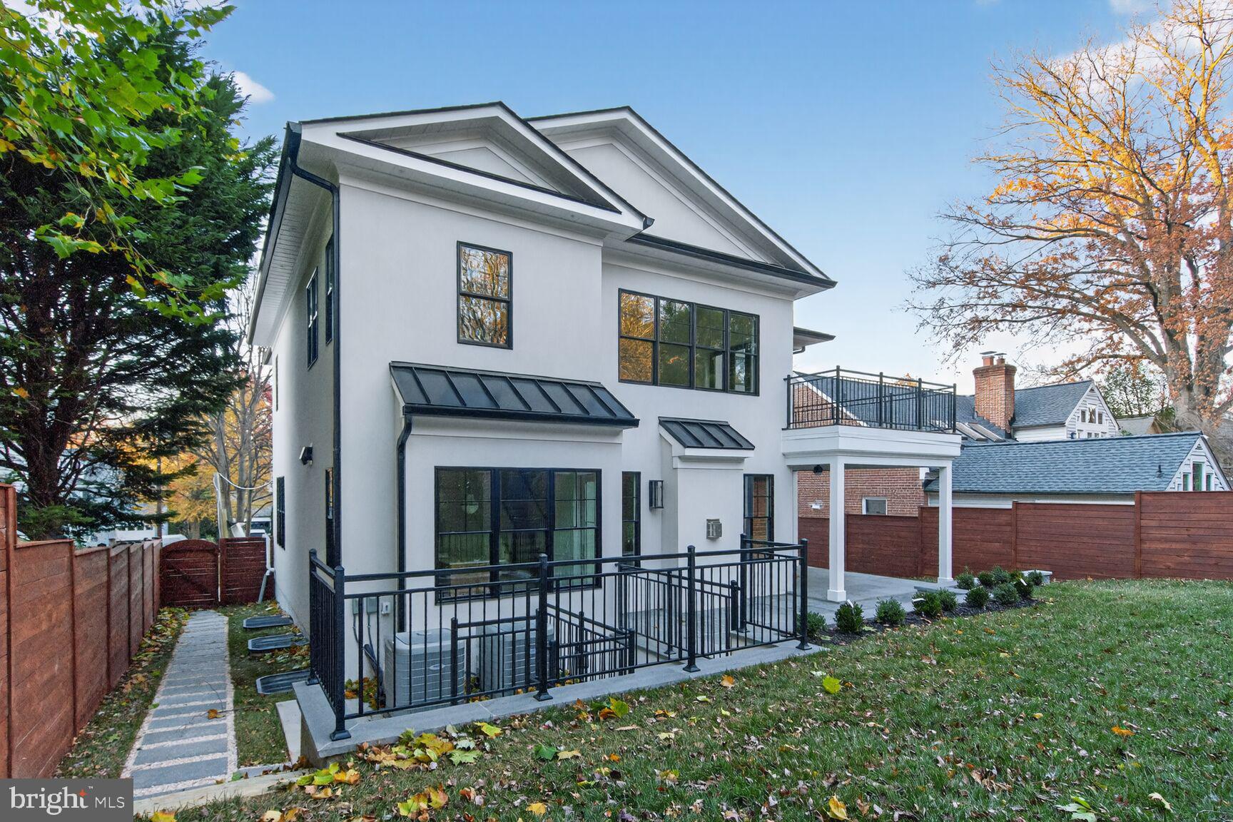 5407 Center Street Chevy Chase, MD 20815 - Photo 7 of 81