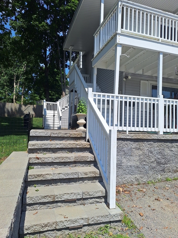 2 Filias, Unit 1 Manchester, MA 01944 - Photo 10 of 11 a view of entryway