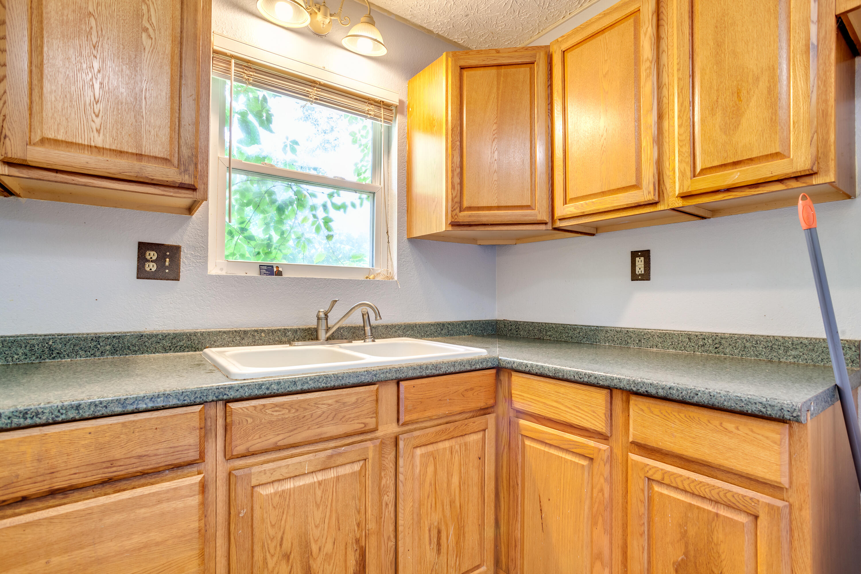 2443 Green Valley Road Sevierville, TN 37876 - Photo 5 of 20 005210614-3-2443GreenValleyRdSevierville