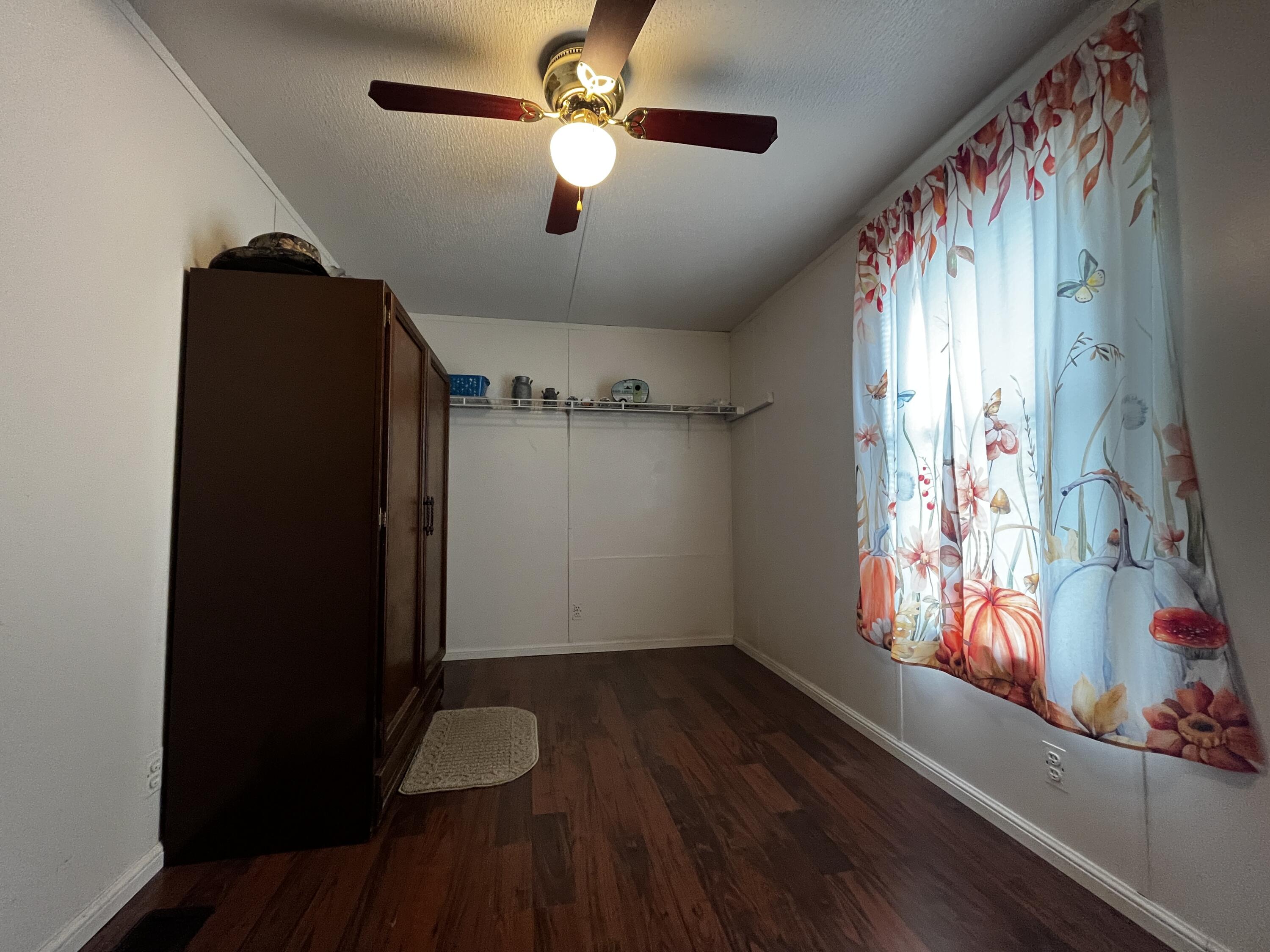 1089 Louden Road Williamsburg, KY 40769 - Photo 22 of 32 IMG_2744