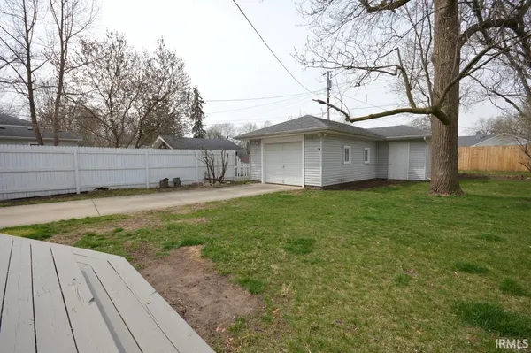 $1,700 | 151 Crescent Street, Elkhart, IN 46516
