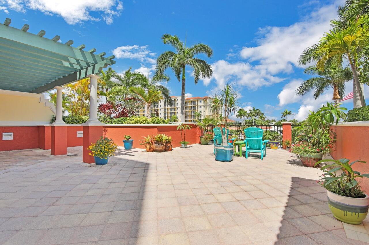 400 Highway 1, Unit 104 Jupiter, FL 33477 - Photo 19 of 35 a view of open area