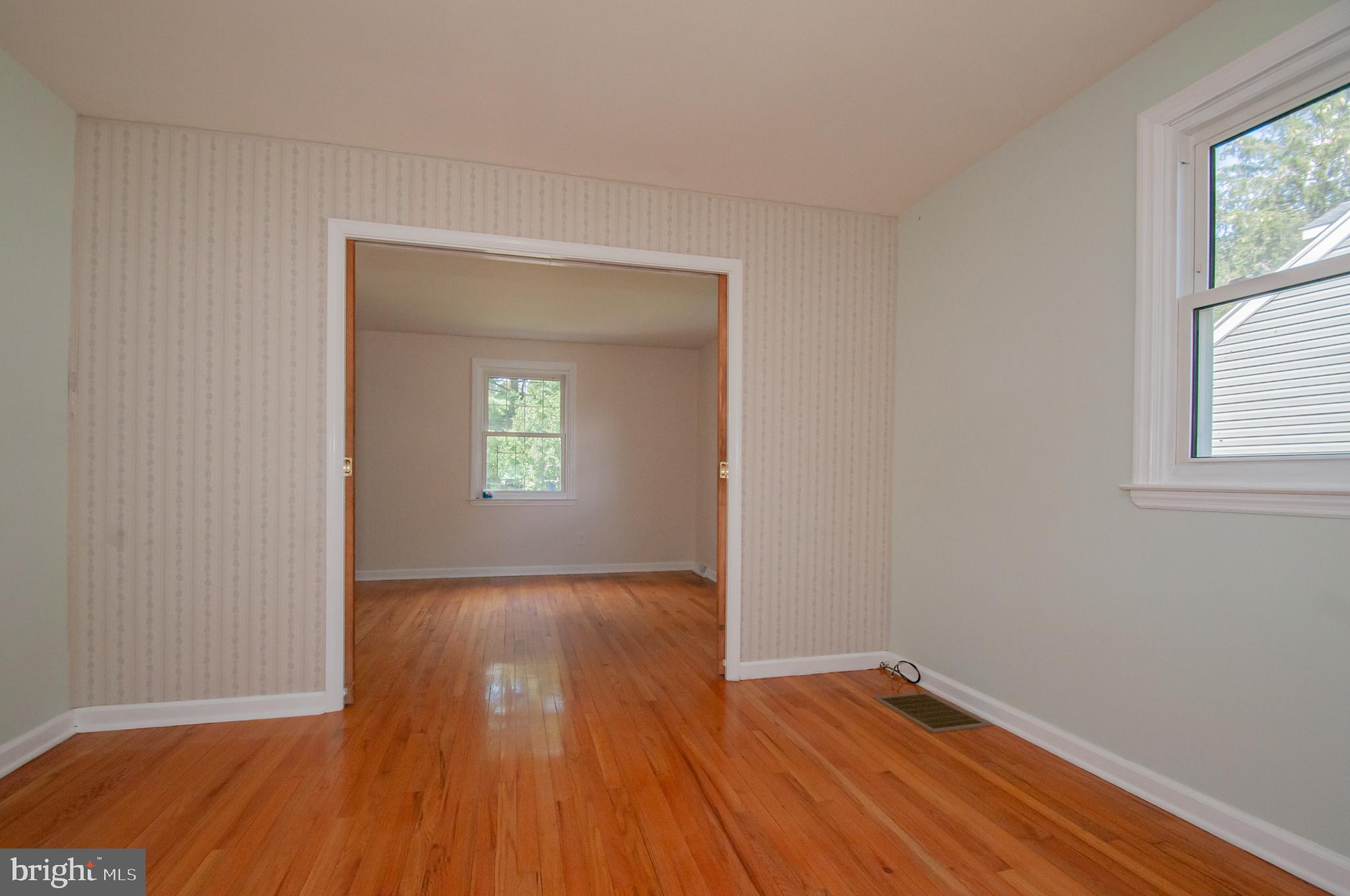 111 Mulberry Road Newark, DE 19711 - Photo 5 of 25 ..both with beautiful hardwood floors!