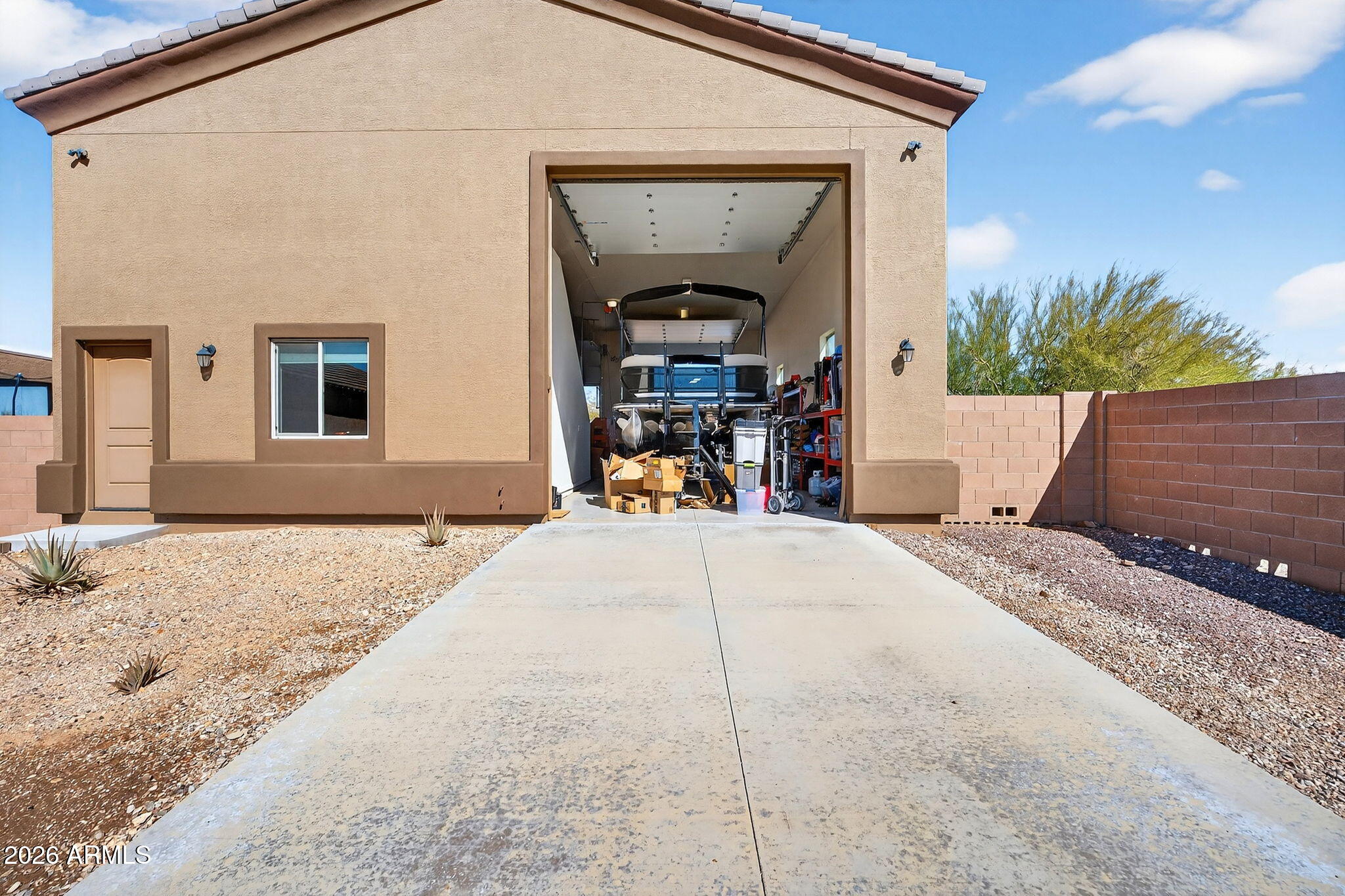 112 West Circle Mountain Road New River, AZ 85087 - Photo 13 of 57 RV Garage – Rear Access
