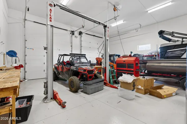 $1,199,000 | 112 West Circle Mountain Road, New River, AZ 85087