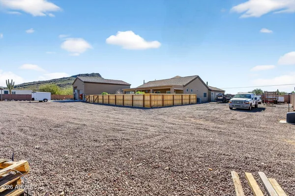 $1,199,000 | 112 West Circle Mountain Road, New River, AZ 85087