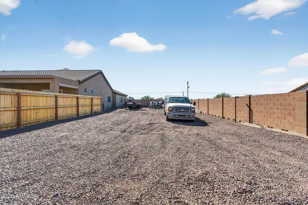 $1,199,000 | 112 West Circle Mountain Road, New River, AZ 85087